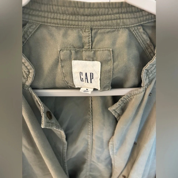Gap womens tencel military green tencel jacket size M - Picture 3 of 4